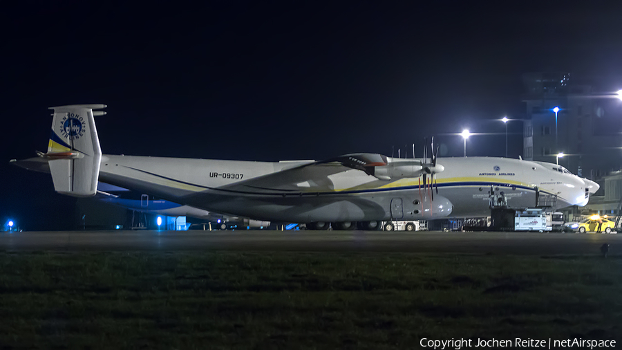 Antonov Airlines Antonov An-22A (UR-09307) | Photo 195290