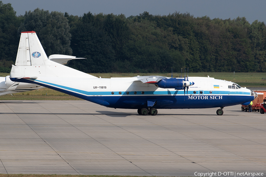 Motor Sich Antonov An-12BK (UR-11819) | Photo 259445