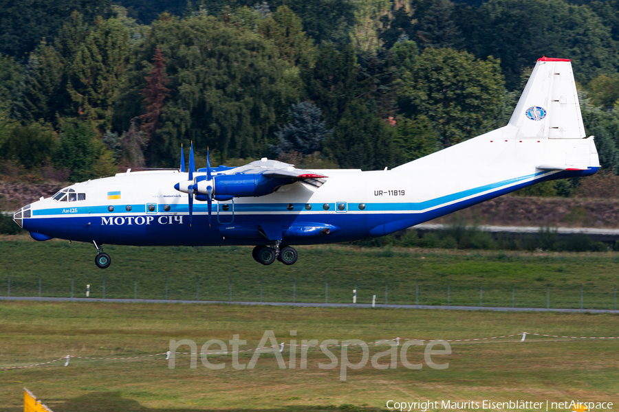Motor Sich Antonov An-12BK (UR-11819) | Photo 259522