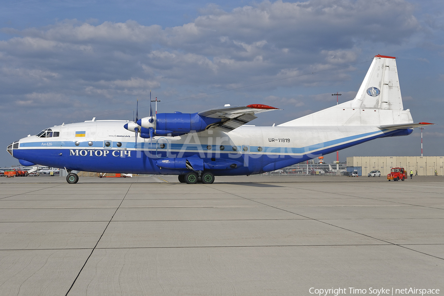 Motor Sich Antonov An-12BK (UR-11819) | Photo 259662