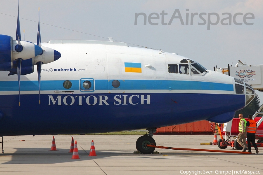 Motor Sich Antonov An-12BK (UR-11819) | Photo 271244