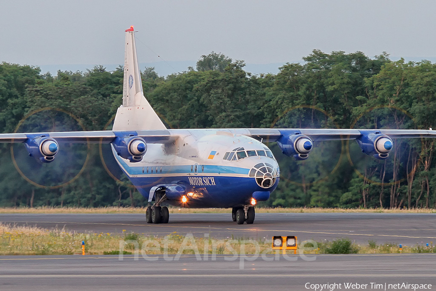 Motor Sich Antonov An-12BK (UR-11819) | Photo 169969