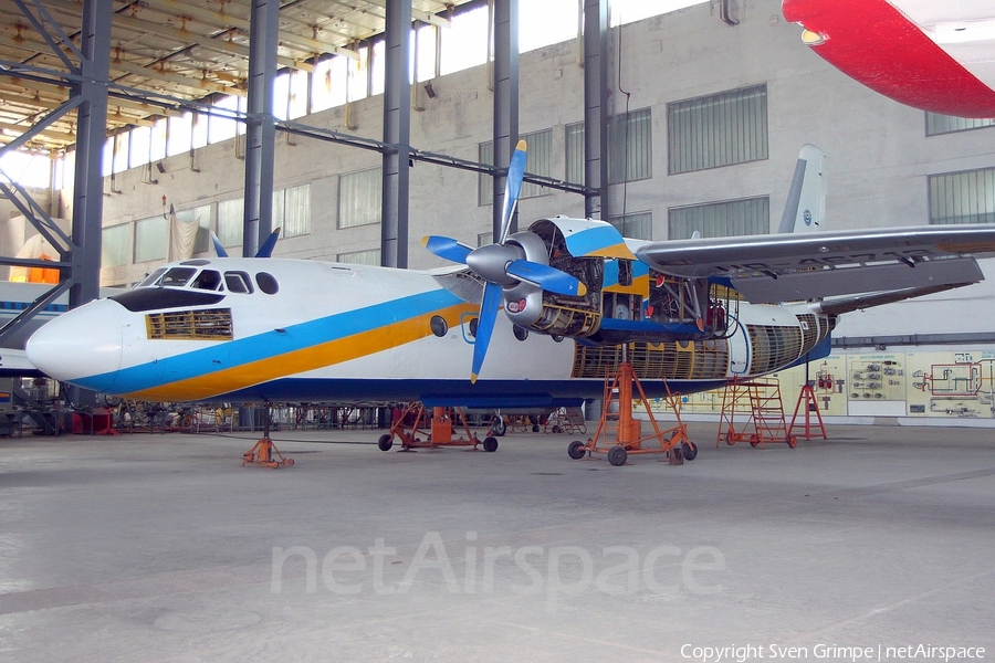 Ukraine - National Aviation University Antonov An-24 (UR-46713) | Photo 246685