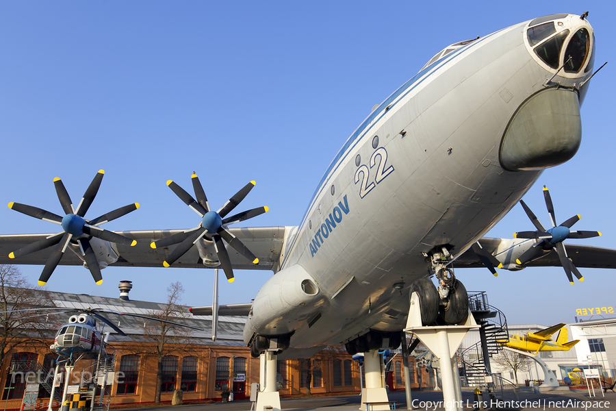 Antonov Airlines Antonov An-22 (UR-64460) | Photo 141547