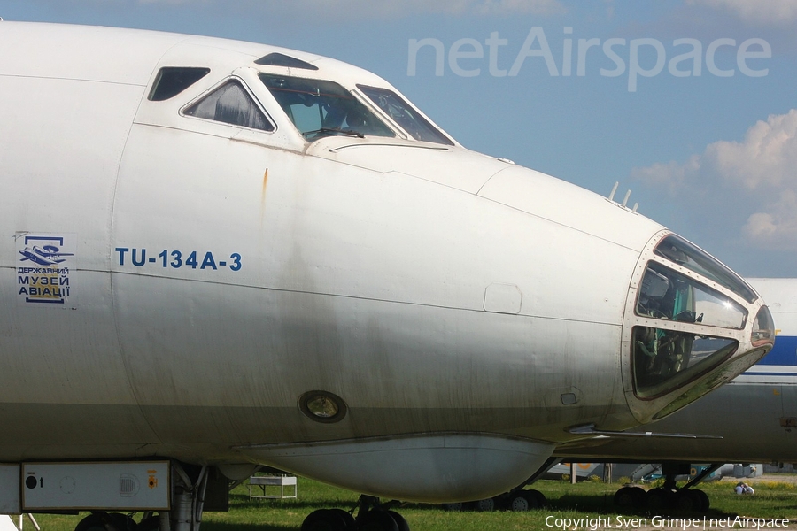 Ukrainian Government Tupolev Tu-134A-3 (UR-65782) | Photo 248225