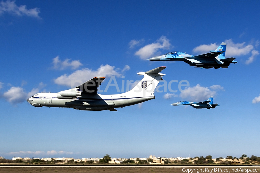 Ukrainian Air Force Ilyushin Il-76MD (UR-78820) | Photo 124616