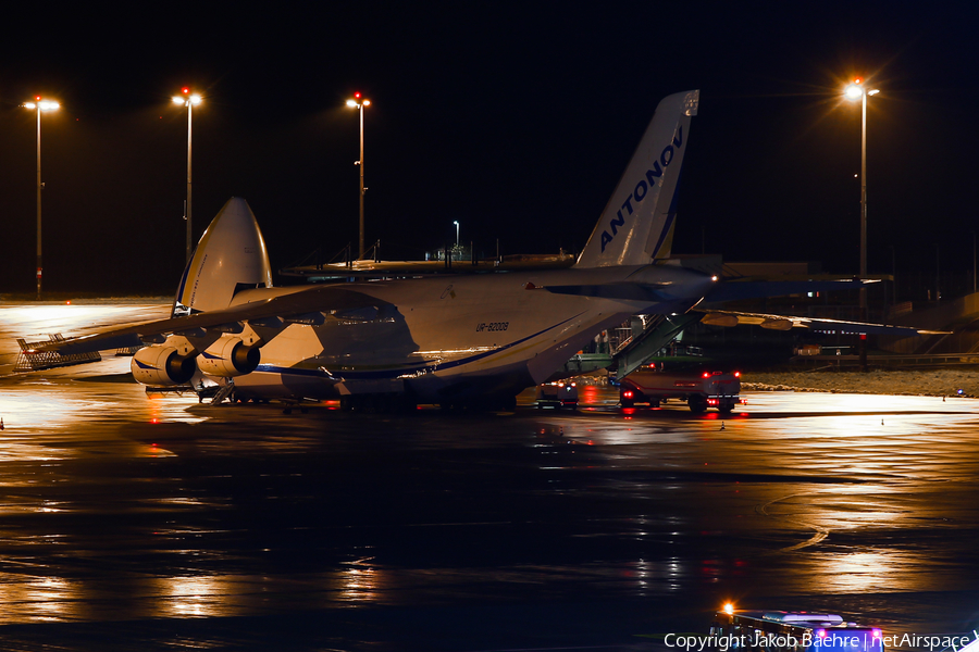 Antonov Design Bureau Antonov An-124-100 Ruslan (UR-82008) | Photo 201984