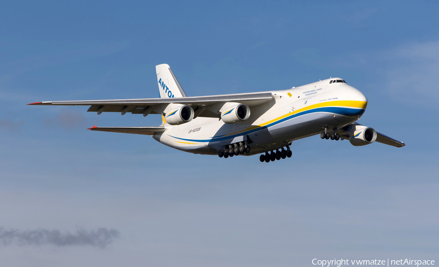 Antonov Design Bureau Antonov An-124-100 Ruslan (UR-82008) | Photo 194244