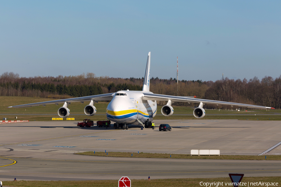 Antonov Design Bureau Antonov An-124-100 Ruslan (UR-82008) | Photo 194247