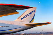 Antonov Design Bureau Antonov An-124-100 Ruslan (UR-82008) at  Hamburg - Fuhlsbuettel (Helmut Schmidt), Germany