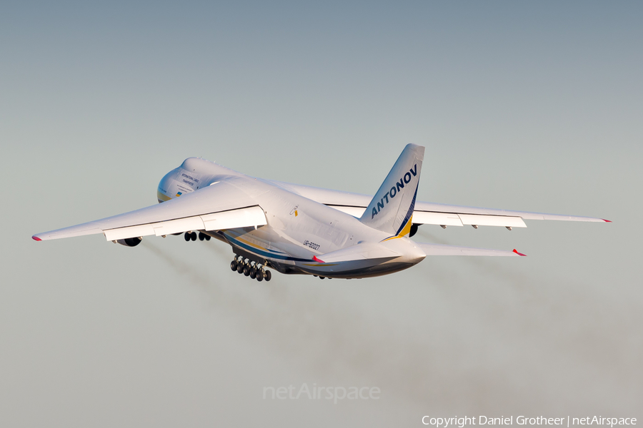 Antonov Design Bureau Antonov An-124-100 Ruslan (UR-82027) | Photo 136625