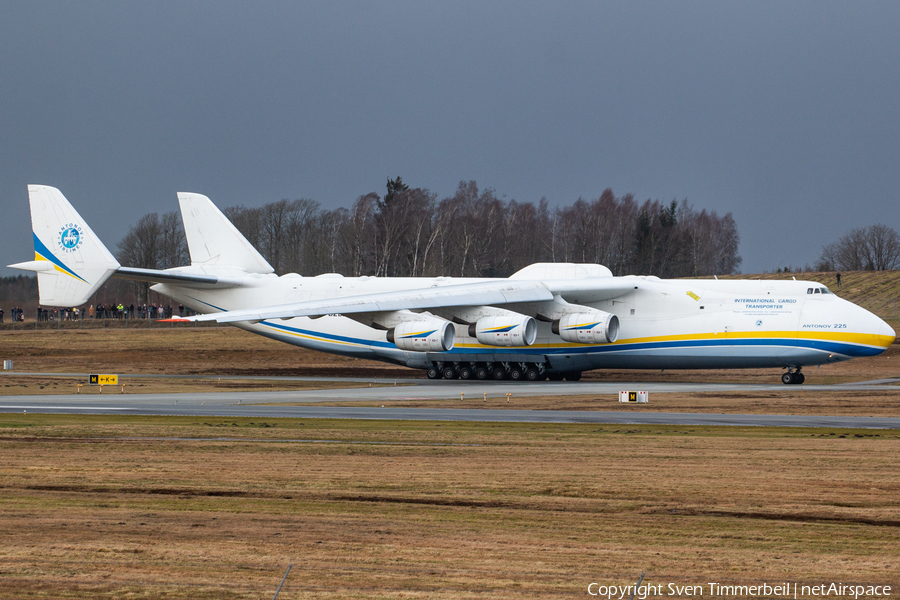 Antonov Airlines Antonov An-225 (UR-82060) | Photo 493185