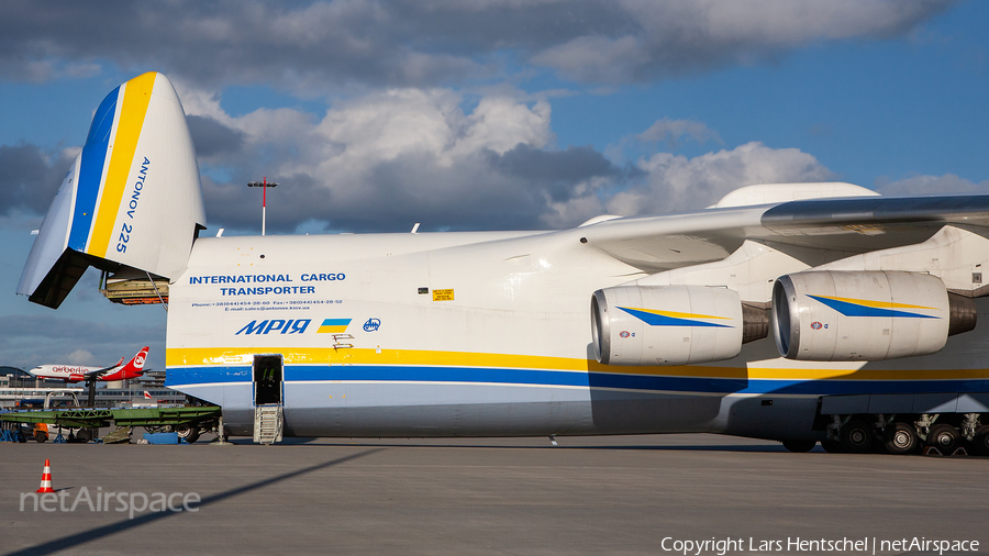 Antonov Airlines Antonov An-225 (UR-82060) | Photo 454456