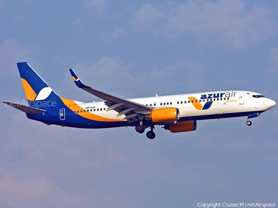 Azur Air Ukraine Boeing 737-8K5 (UR-AZE) | Photo 365958