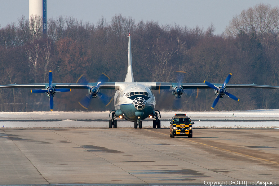 AeroVis Airlines Antonov An-12B (UR-CEZ) | Photo 285023