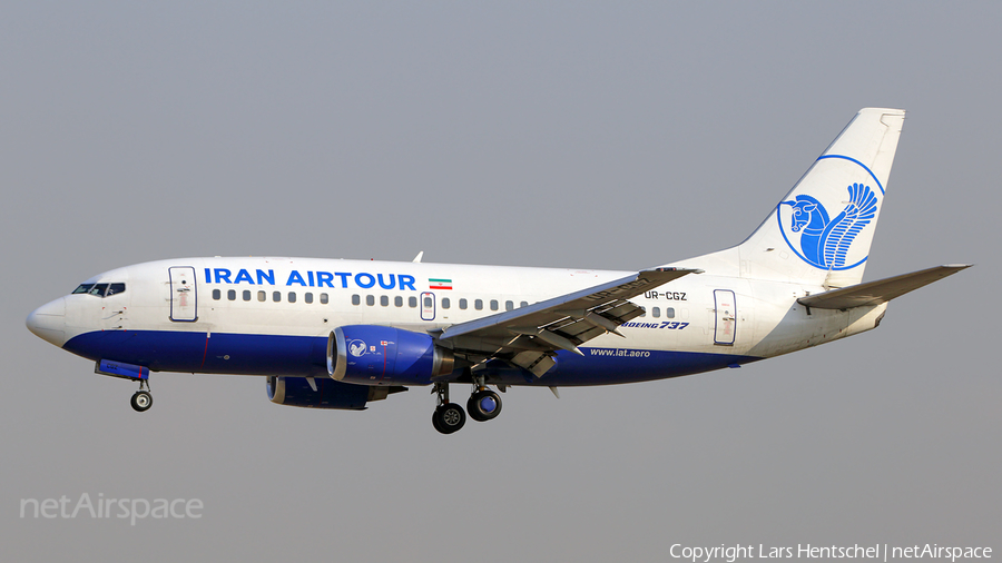 Iran Airtour Boeing 737-524 (UR-CGZ) | Photo 140187
