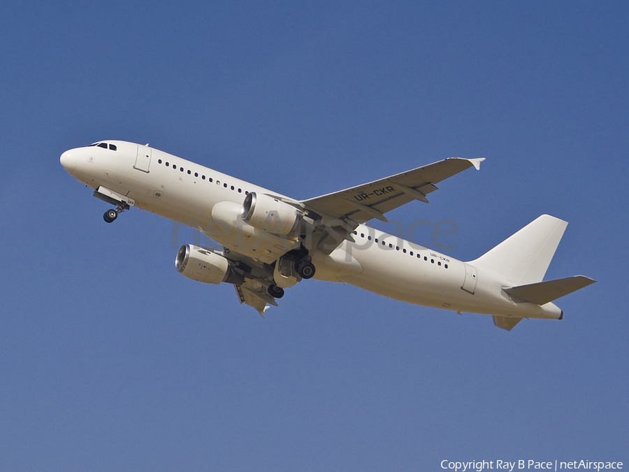 Aviatrans K Airbus A320-212 (UR-CKR) | Photo 26433