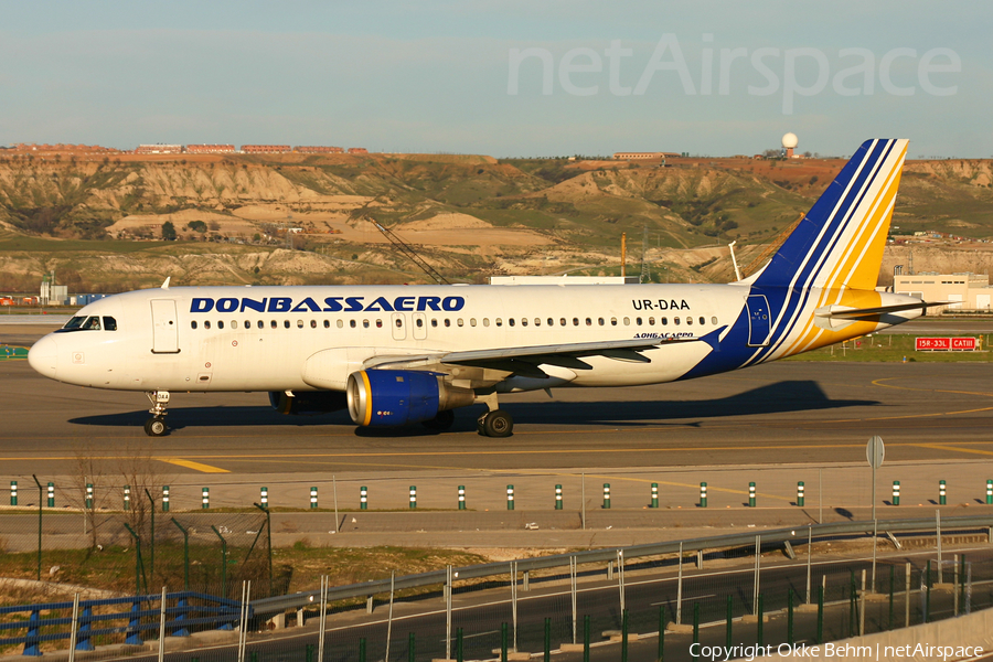 DonbassAero Airbus A320-211 (UR-DAA) | Photo 70934
