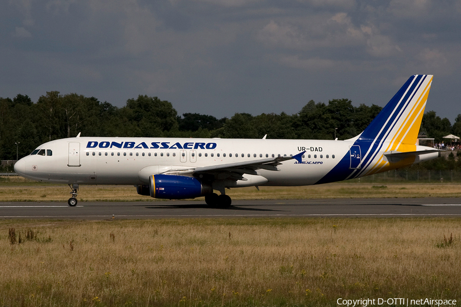 DonbassAero Airbus A320-233 (UR-DAD) | Photo 266871