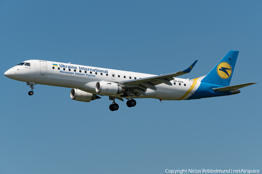 Ukraine International Airlines Embraer ERJ-190STD (ERJ-190-100STD) (UR-EMA) | Photo 389690