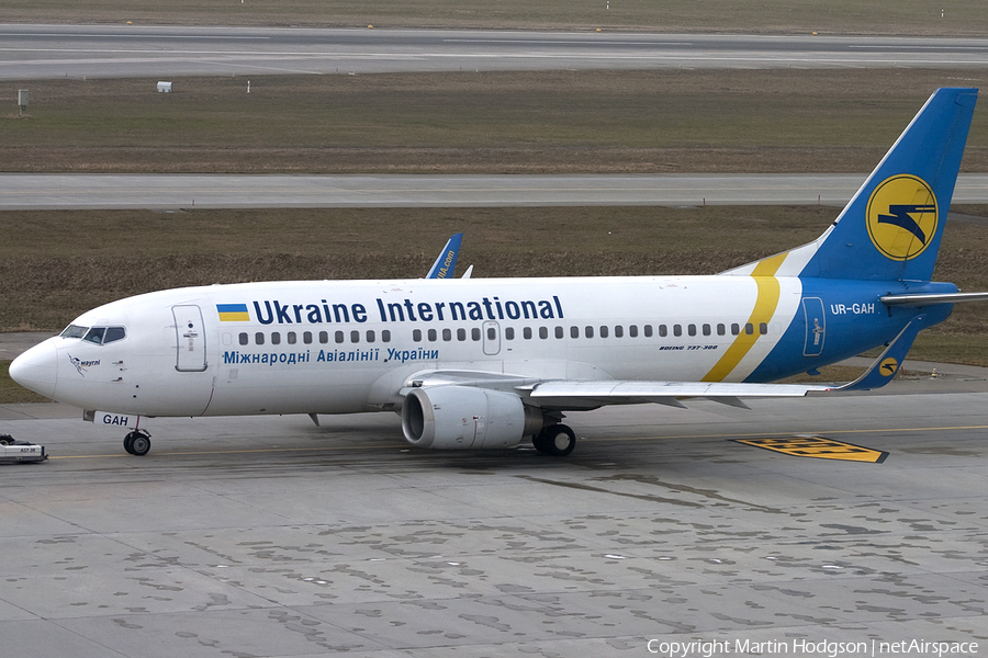 Ukraine International Airlines Boeing 737-32Q (UR-GAH) | Photo 1532
