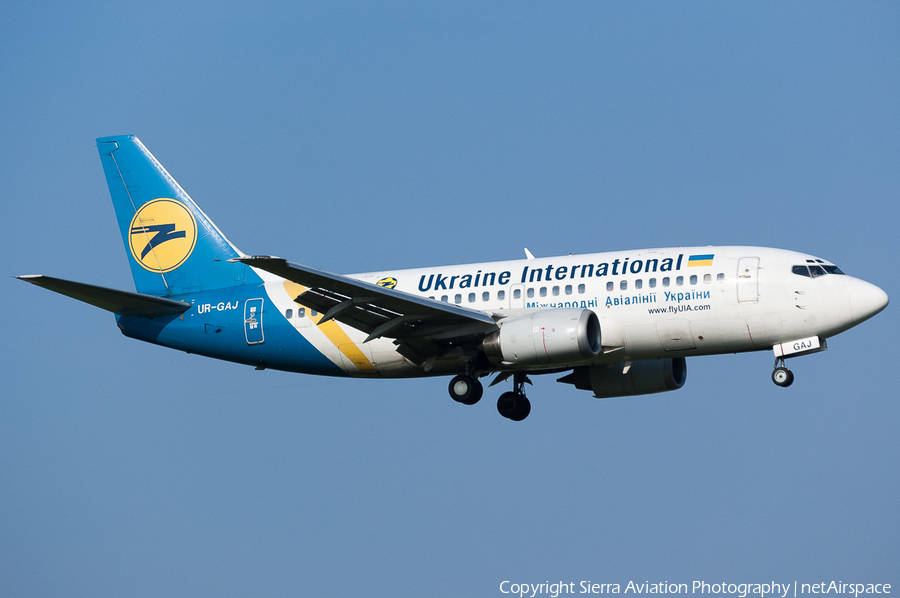 Ukraine International Airlines Boeing 737-5Y0 (UR-GAJ) | Photo 502398