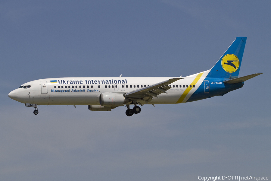 Ukraine International Airlines Boeing 737-4Z9 (UR-GAO) | Photo 366153