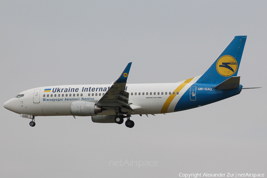 Ukraine International Airlines Boeing 737-33R (UR-GAQ) | Photo 140935