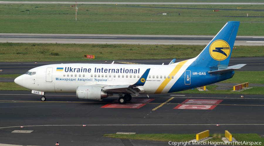 Ukraine International Airlines Boeing 737-528 (UR-GAS) | Photo 114086