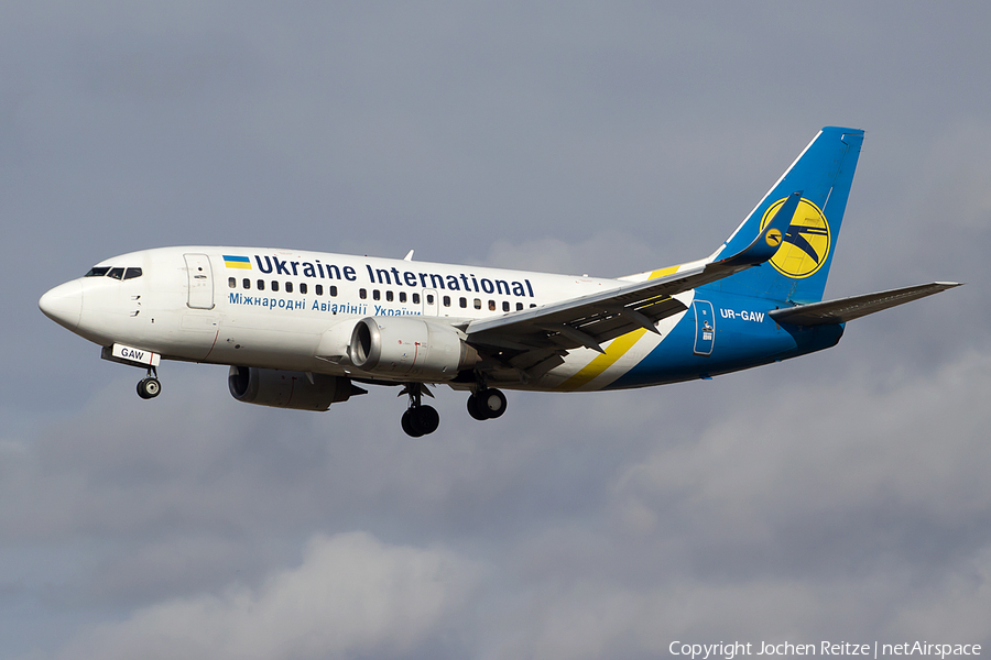 Ukraine International Airlines Boeing 737-5Y0 (UR-GAW) | Photo 71290