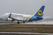 Ukraine International Airlines Boeing 737-5Y0 (UR-GAW) at  Zurich - Kloten, Switzerland
