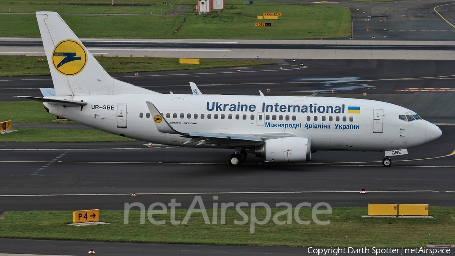 Ukraine International Airlines Boeing 737-548 (UR-GBE) | Photo 224016