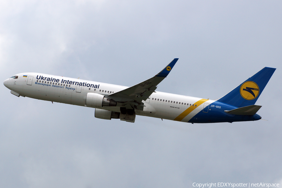 Ukraine International Airlines Boeing 767-33A(ER) (UR-GED) | Photo 277243