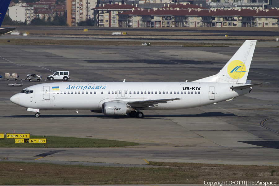 Dniproavia Boeing 737-4Y0 (UR-KIV) | Photo 317255