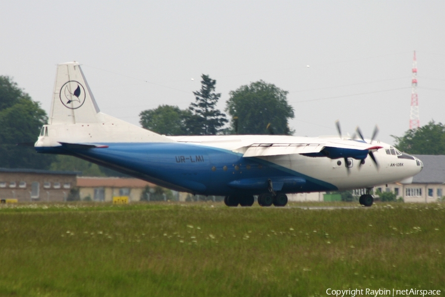 Volare Air Company Antonov An-12BK (UR-LMI) | Photo 556527