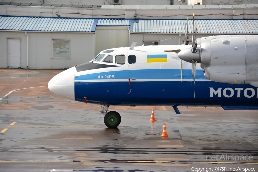 Motor Sich Antonov An-24RV (UR-MSI) | Photo 88192