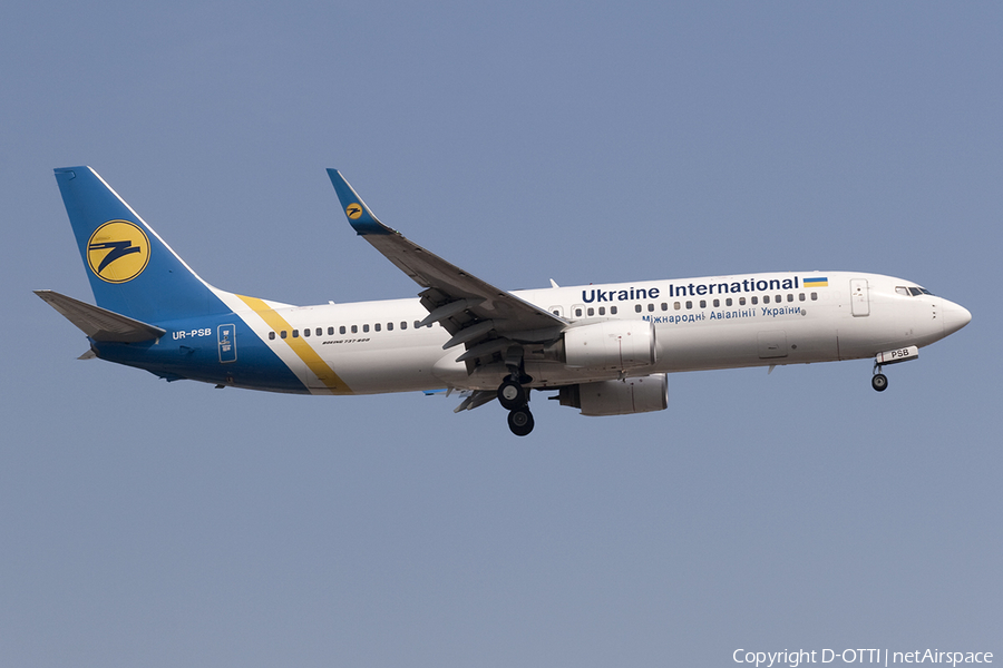 Ukraine International Airlines Boeing 737-8HX (UR-PSB) | Photo 392114