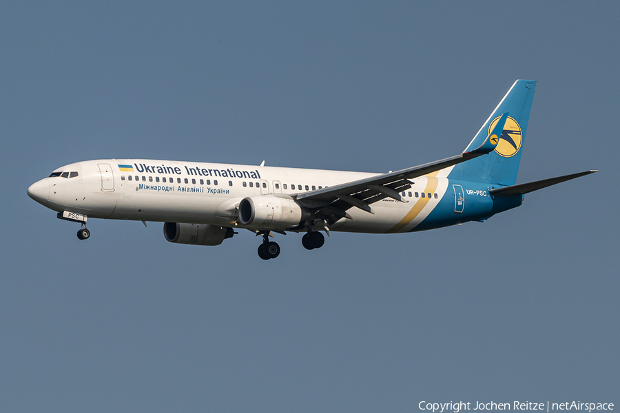 Ukraine International Airlines Boeing 737-8HX (UR-PSC) | Photo 331613