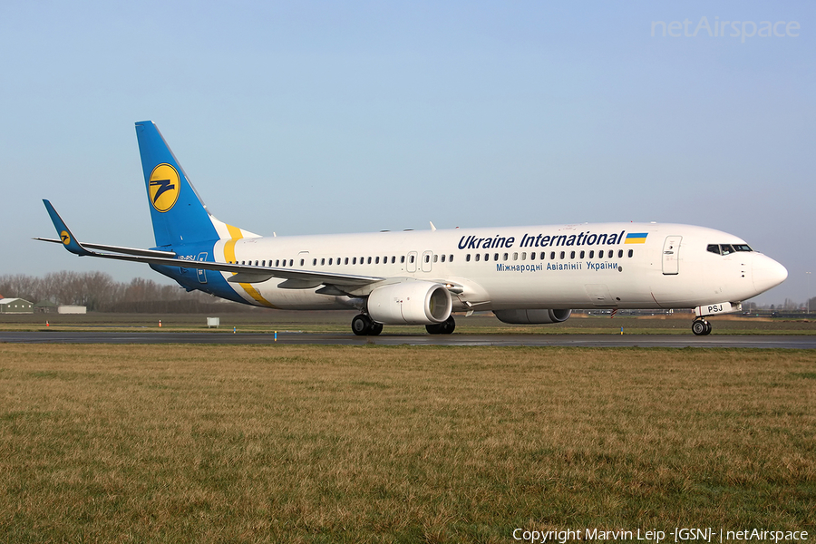 Ukraine International Airlines Boeing 737-9KV(ER) (UR-PSJ) | Photo 100584