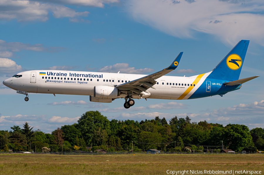 Ukraine International Airlines Boeing 737-9KV(ER) (UR-PSJ) | Photo 387189