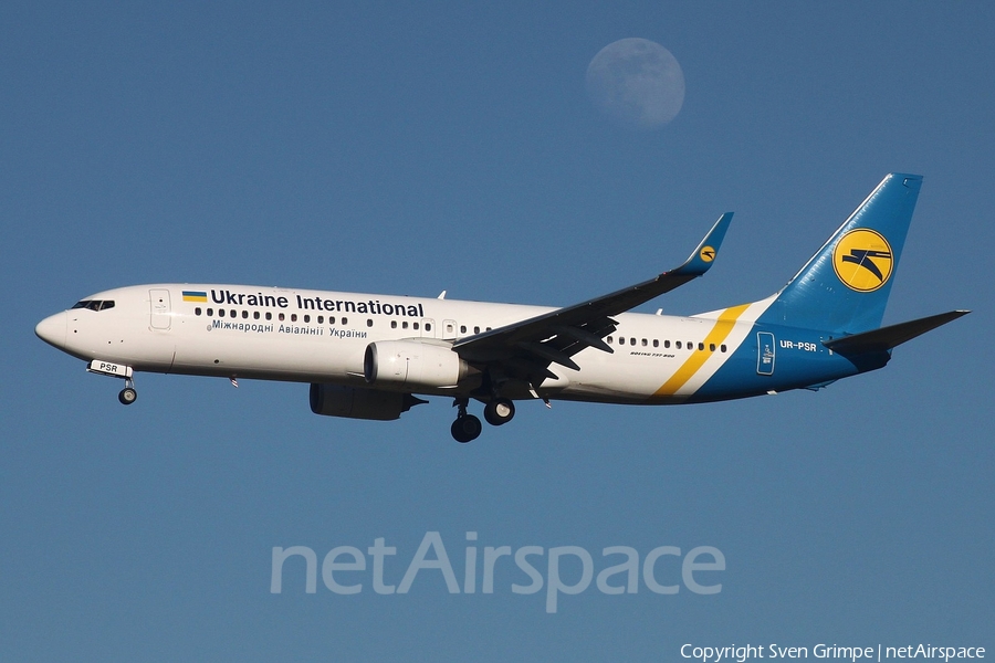 Ukraine International Airlines Boeing 737-8KV (UR-PSR) | Photo 247491