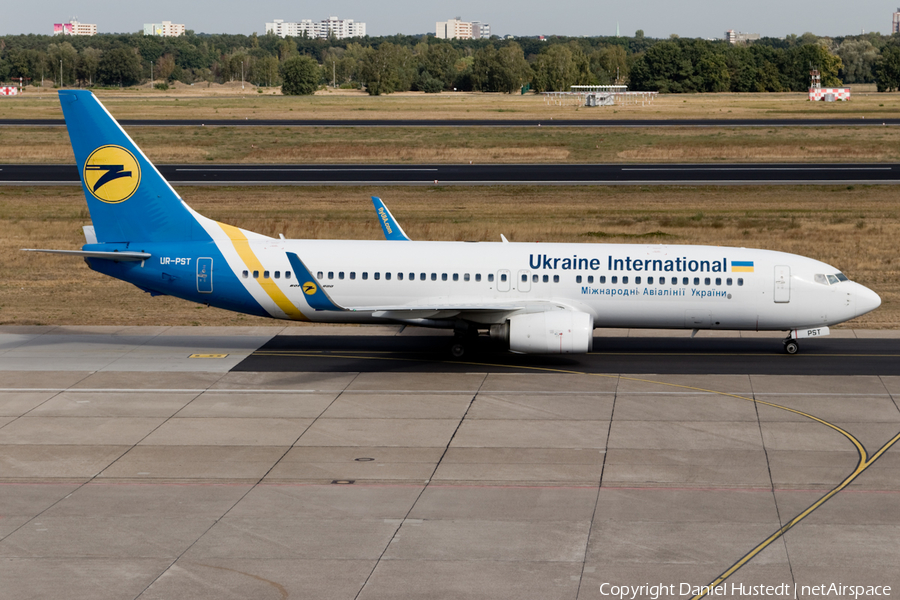 Ukraine International Airlines Boeing 737-8AS (UR-PST) | Photo 425315