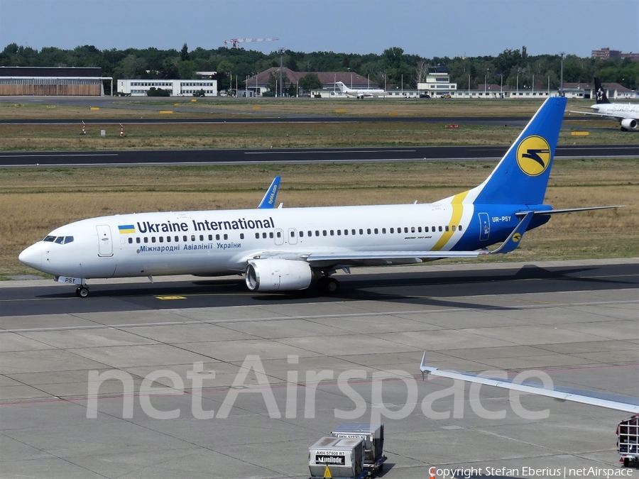 Ukraine International Airlines Boeing 737-8EH (UR-PSY) | Photo 255895