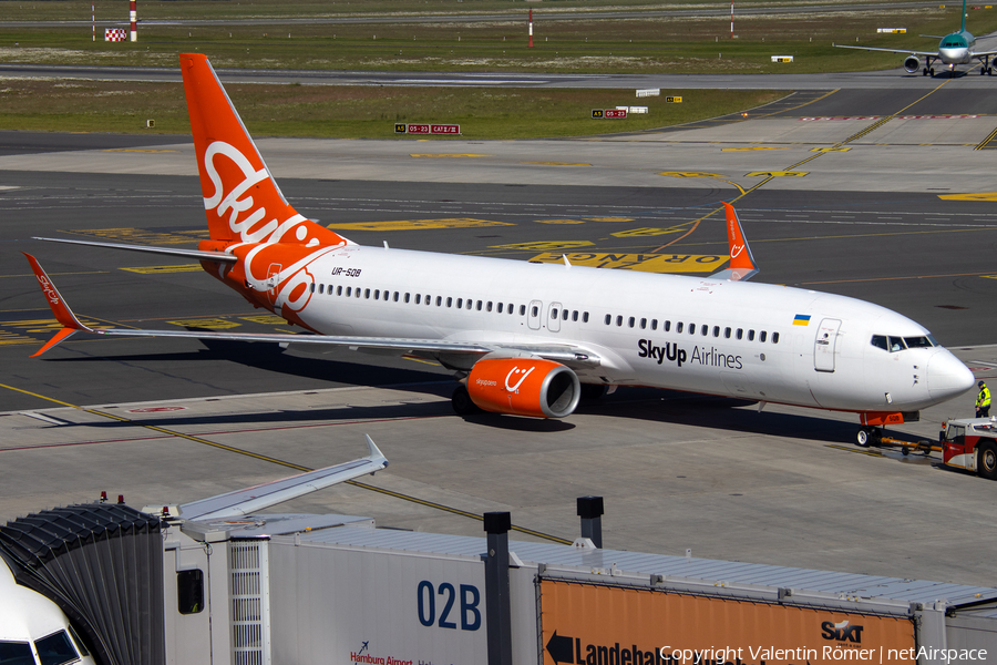 SkyUp Airlines Boeing 737-8H6 (UR-SQB) | Photo 511069