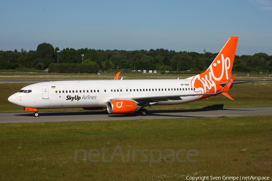 SkyUp Airlines Boeing 737-8H6 (UR-SQB) | Photo 513324