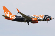 SkyUp Airlines Boeing 737-75C (UR-SQE) at  Warsaw - Frederic Chopin International, Poland