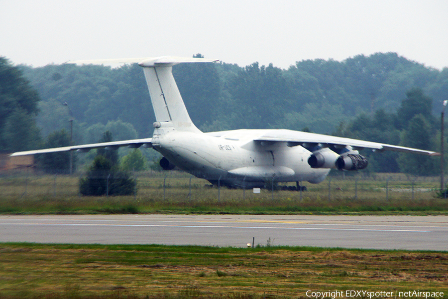 Ukrainian Cargo Airways Ilyushin Il-76MD (UR-UCS) | Photo 324245