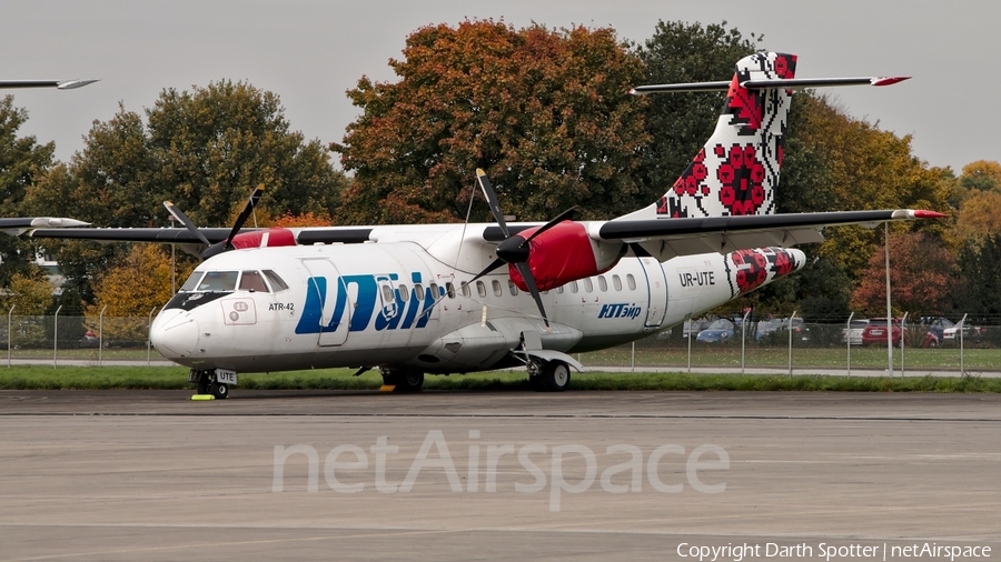 UTair Aviation ATR 42-300 (UR-UTE) | Photo 232642