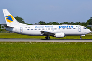 Aerosvit Airlines Boeing 737-3Q8 (UR-VVA) at  Hamburg - Fuhlsbuettel (Helmut Schmidt), Germany