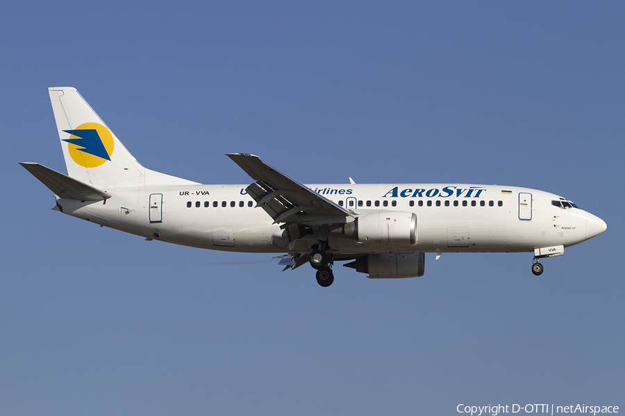 Aerosvit Airlines Boeing 737-3Q8 (UR-VVA) | Photo 316887